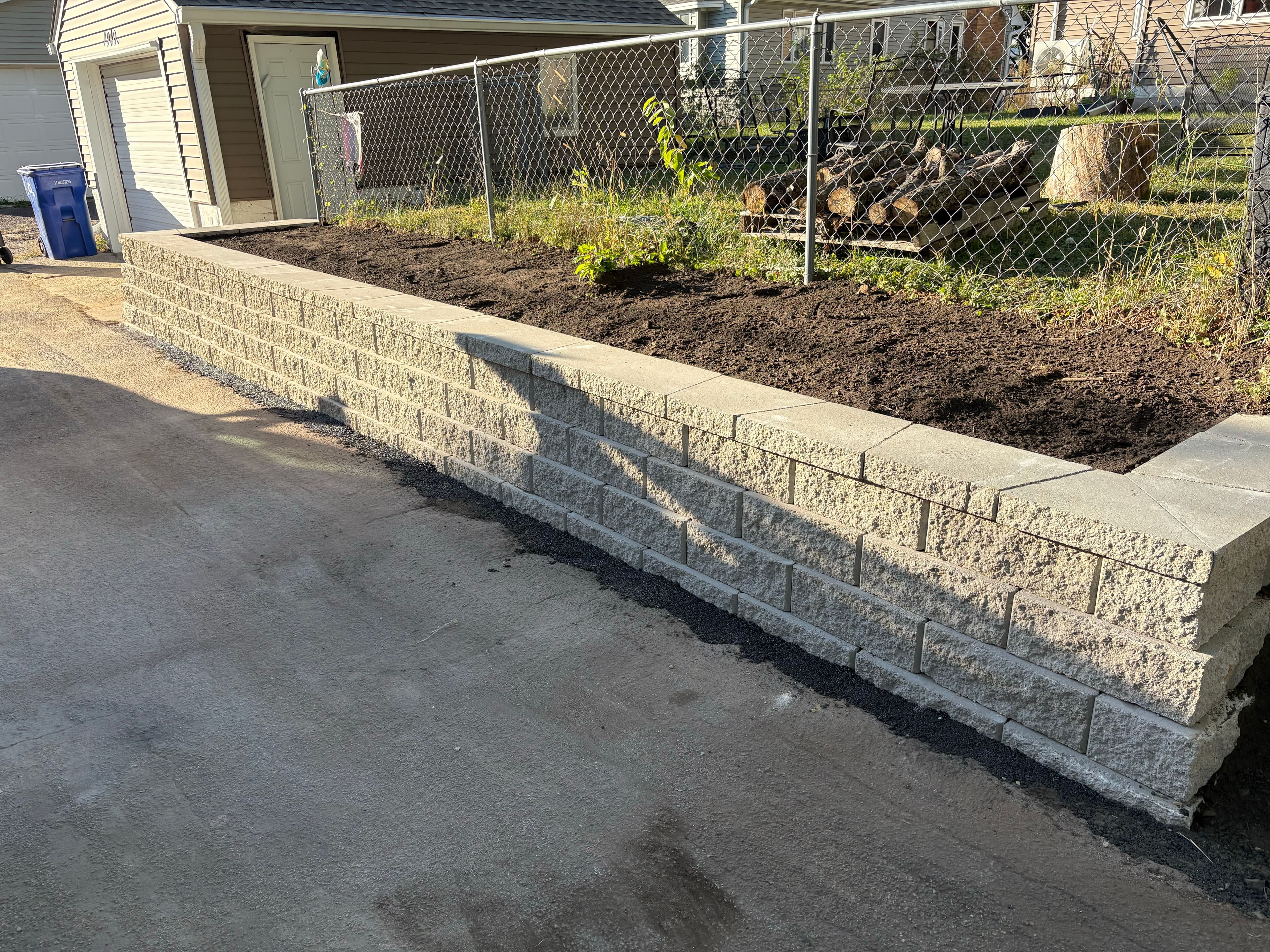 Featured post - Retaining Wall Cost in St. Paul MN | Belgard Diamond Wall by Grey Cloud Outdoors