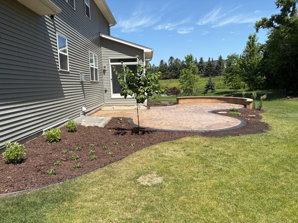 Gallery photos for Custom Patio Landscaping Design and Install in Cottage Grove: Image #2