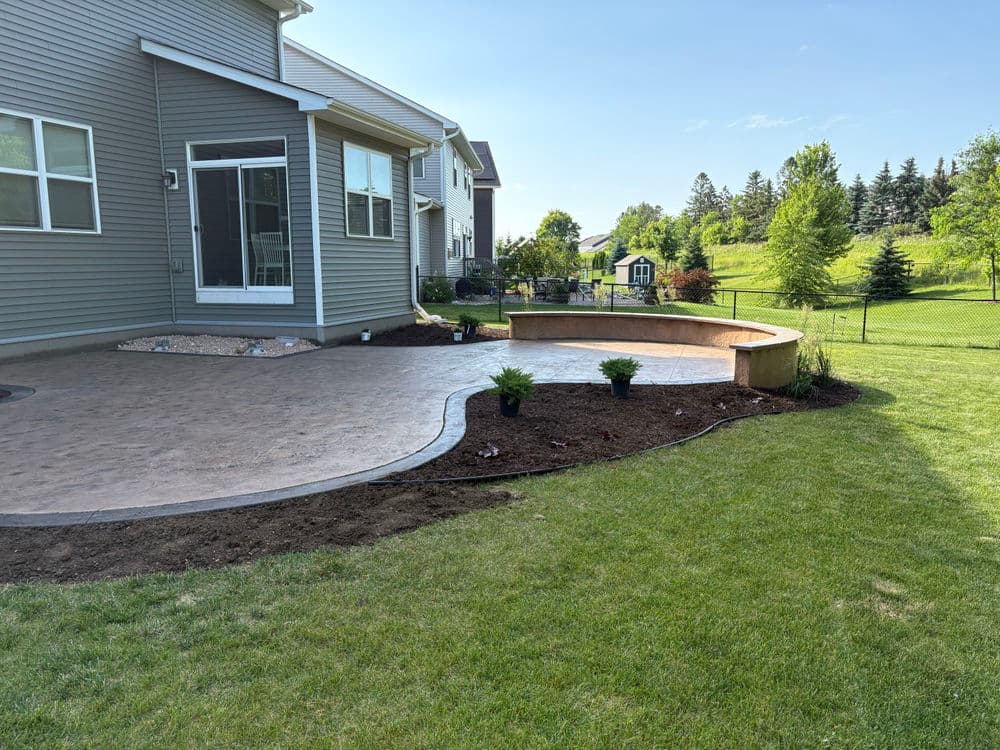 Gallery photos for Custom Patio Landscaping Design and Install in Cottage Grove: Image #3
