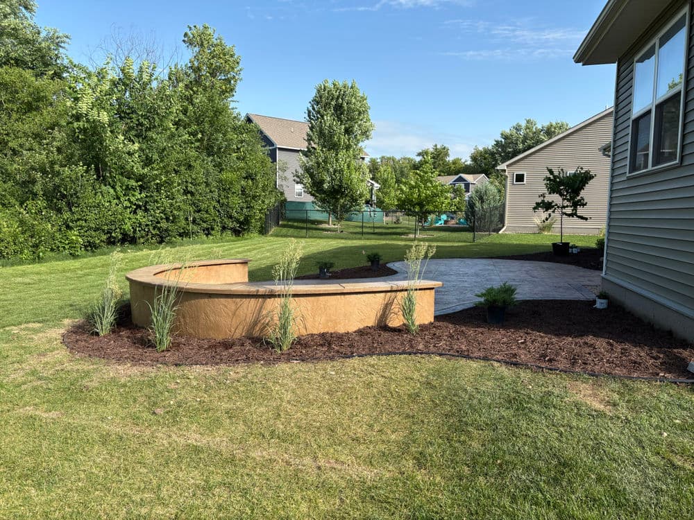 Gallery photos for Custom Patio Landscaping Design and Install in Cottage Grove: Image #5
