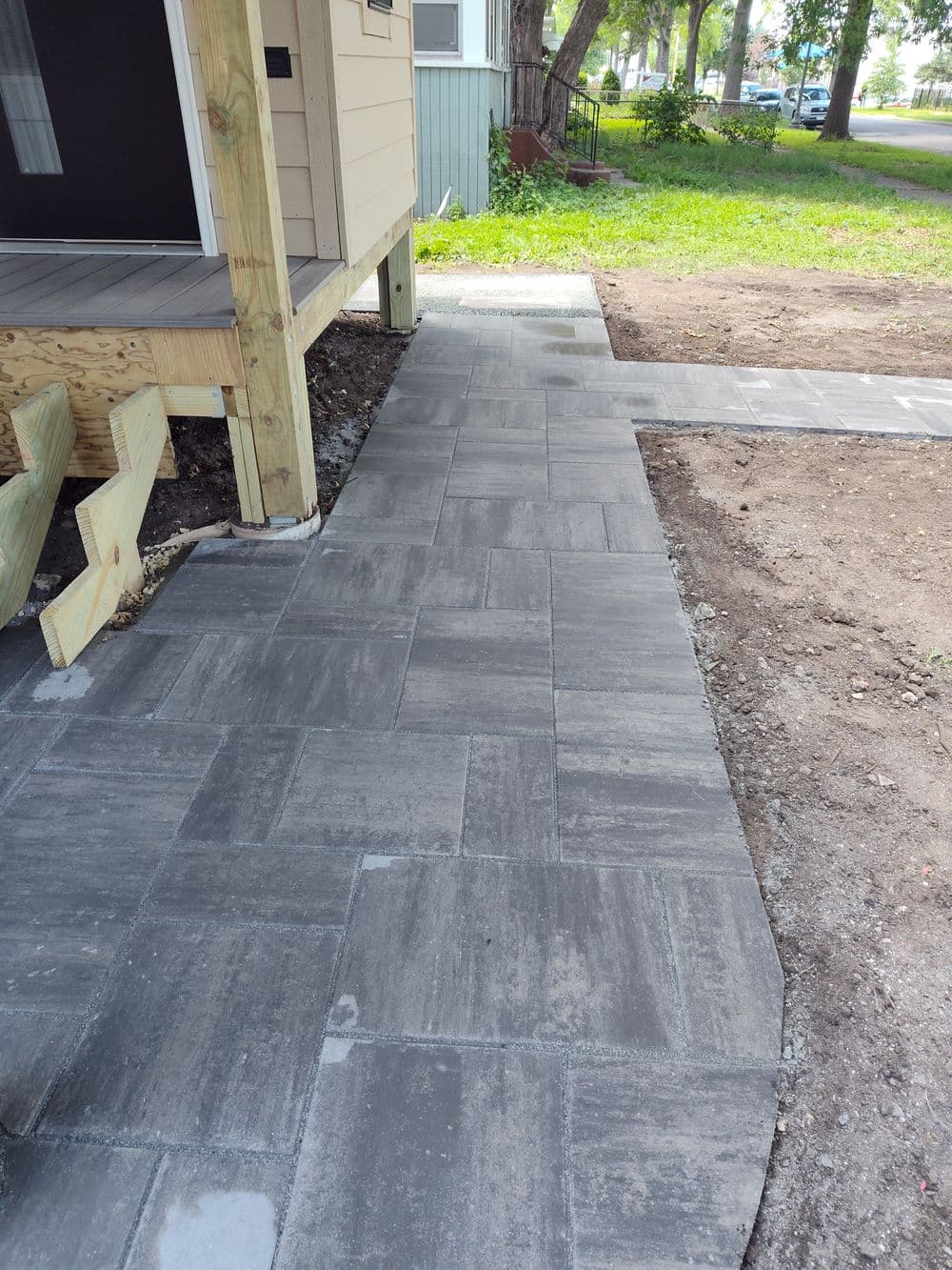 Gallery photos for Paver Patio, Walkway and Stepper Path Install in St. Paul: Image #5