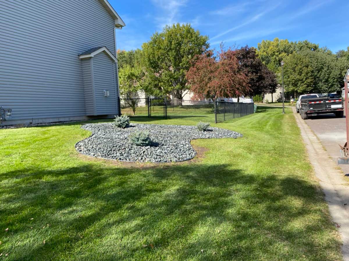 Landscape Design, landscape rock - Grey Cloud Outdoors